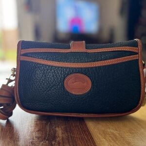 Vintage Dooney & Bourke shoulder bag authentic leather